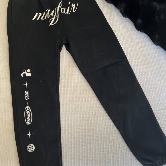THE MAYFAIR GROUP - "HUMAN CONNECTION" FLEECE SWEATPANTS - Picture 8 of 9